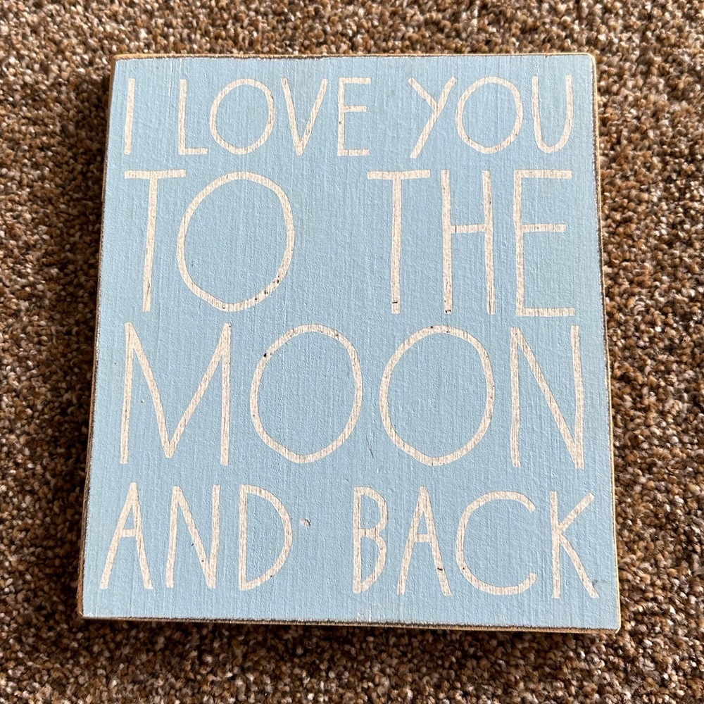NWT Sand People Wooden Pallet “ I Love You To The Moon And Back” Sign